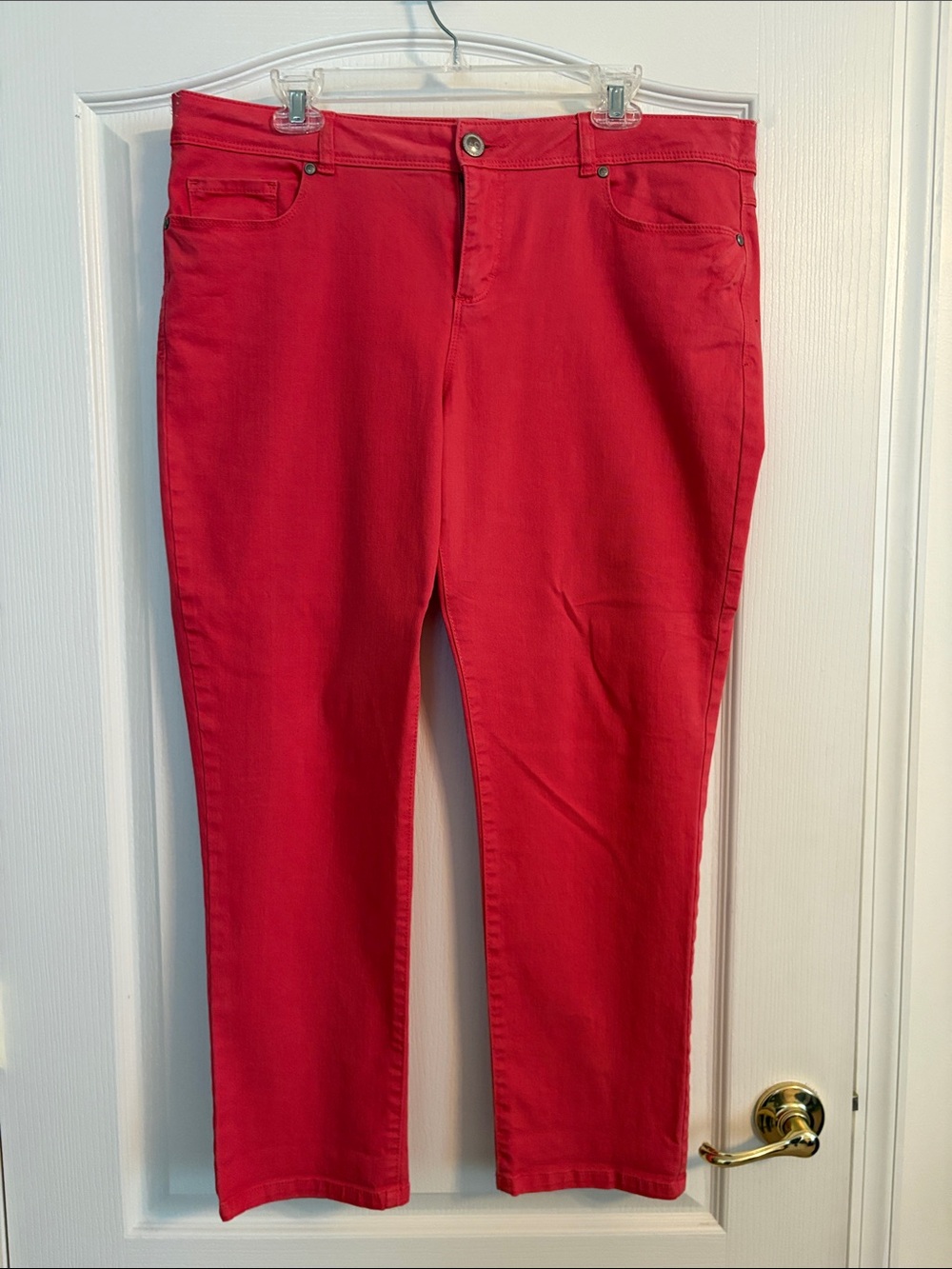 LC Lauren Conrad Coral Straight-Leg Jeans
